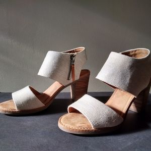 TOMS Majorca Cutout Natural Yarn Dye Size 7